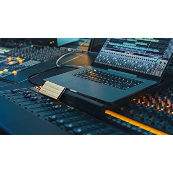 SAMSUNG T7 Shield 2TB, Portable SSD, up to 1050MB/s, USB 3.2 Gen2, Rugged, - Image 6